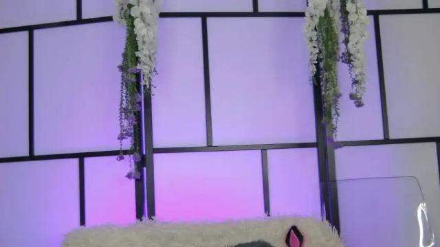 Image 12 of xenomy Stream on Chaturbate on 15 days ago