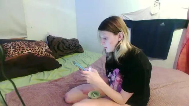 Thumbnail 1, xevoxschlumpf's Stream at Chaturbate, 15 months ago