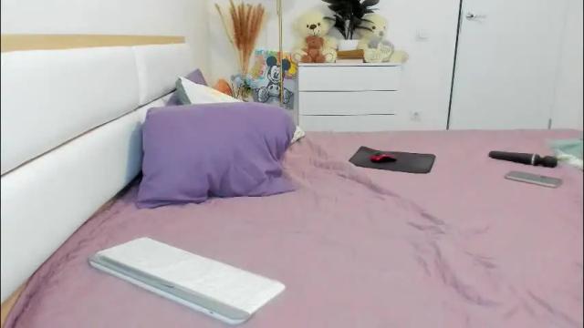 Image 10 of xf33tx Stream on Chaturbate on 2 months ago