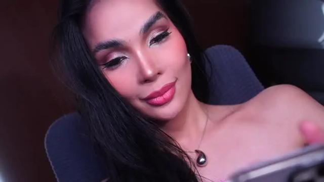 Image 6 of xforyoureyesonlyx Stream on Chaturbate on 12 days ago