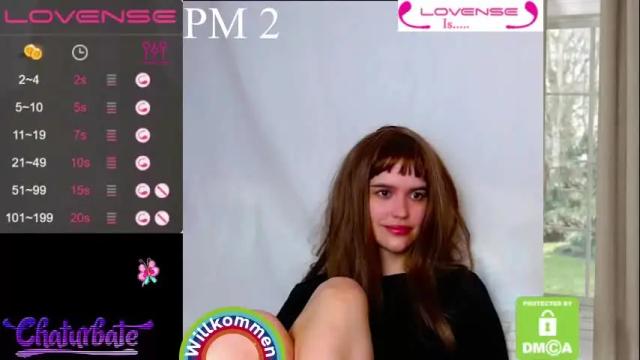 Image 3 of xhannelore_ Stream on Chaturbate on 1 month ago