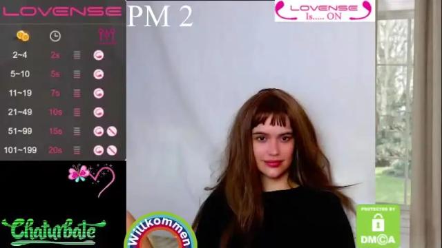 Image 6 of xhannelore_ Stream on Chaturbate on 1 month ago