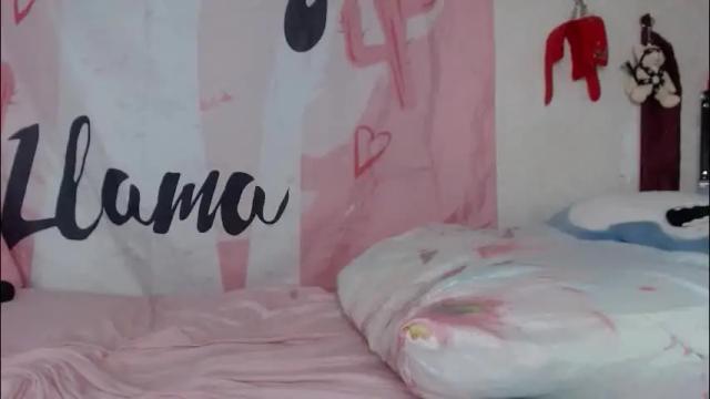 Image 4 of xhot_lina Stream on Chaturbate on 3 months ago