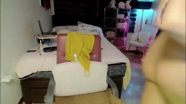 Image 2 of xhotcockcumts Stream on Chaturbate on 1 month ago