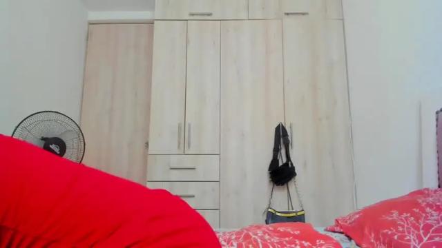 Image 7 of xia1_angelts Stream on Chaturbate on 13 months ago