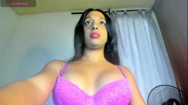 Image 11 of xia1_angelts Stream on Chaturbate on 2 months ago