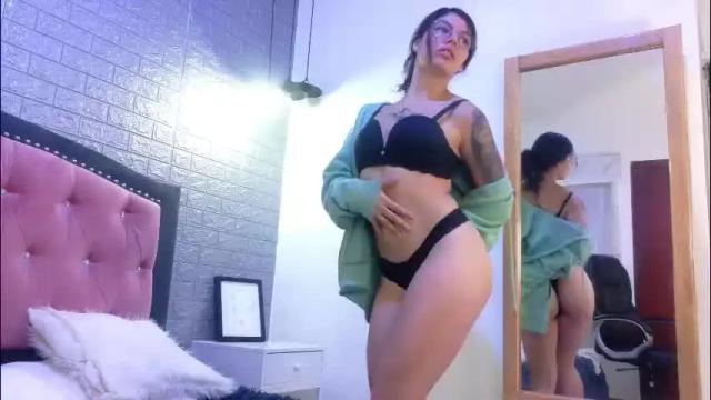 Image 3 of xihomy_ Stream on Chaturbate on 1 month ago