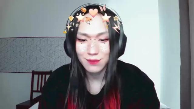 Image 12 of xiiaaooo Stream on Chaturbate on 13 months ago