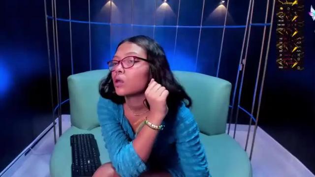 Image 3 of ximena_gutierrez Stream on Chaturbate on 18 months ago