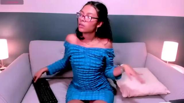 Image 12 of ximena_gutierrez Stream on Chaturbate on 18 months ago