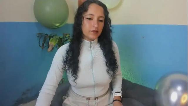 Image 10 of ximena_sm Stream on Chaturbate on 2 months ago