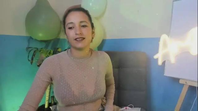 Image 3 of ximena_sm Stream on Chaturbate on 2 months ago