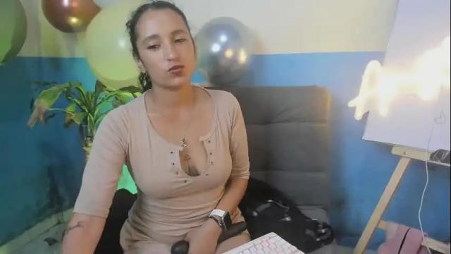Image 2 of ximena_sm Stream on Chaturbate on 1 month ago