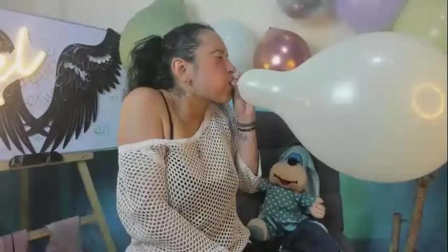 Image 3 of ximena_sm Stream on Chaturbate on 1 month ago