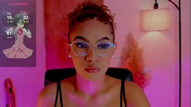 Image 3 of ximena_sotto1 Stream on Chaturbate on 1 month ago