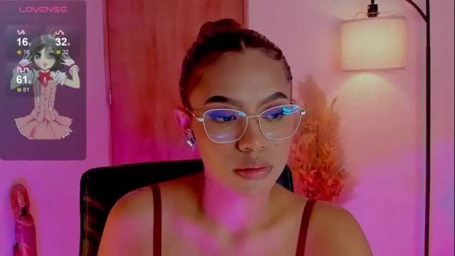 Image 4 of ximena_sotto1 Stream on Chaturbate on 1 month ago