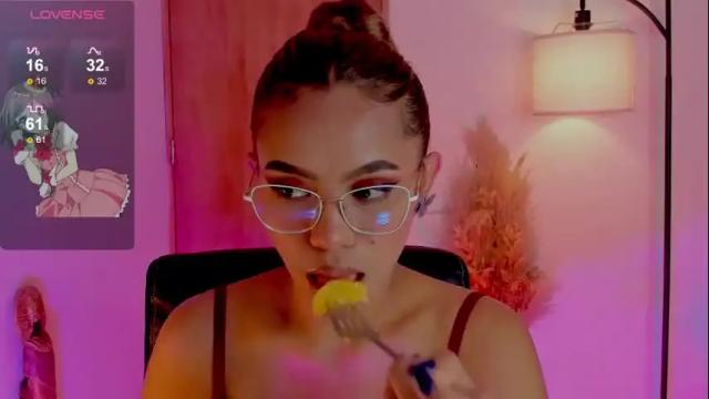 Image 6 of ximena_sotto1 Stream on Chaturbate on 1 month ago