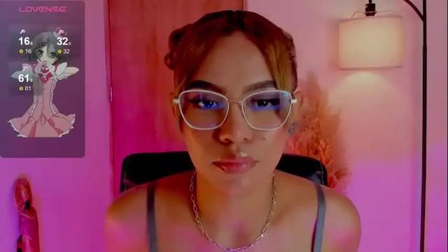 Image 3 of ximena_sotto1 Stream on Chaturbate on 1 month ago