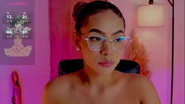 Image 2 of ximena_sotto1 Stream on Chaturbate on 4 days ago