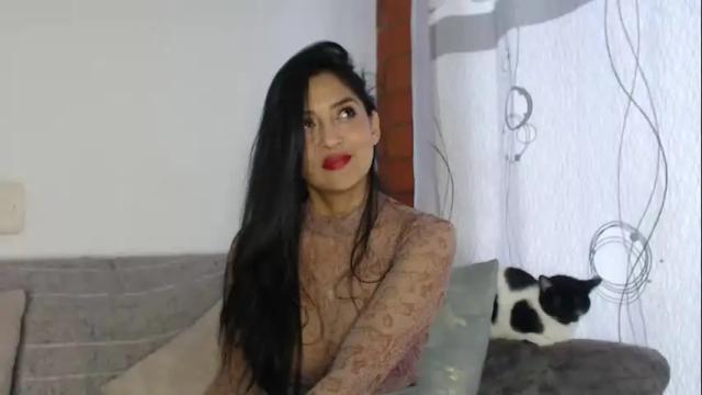 Image 3 of ximenaa_suarez Stream on Chaturbate on 3 months ago