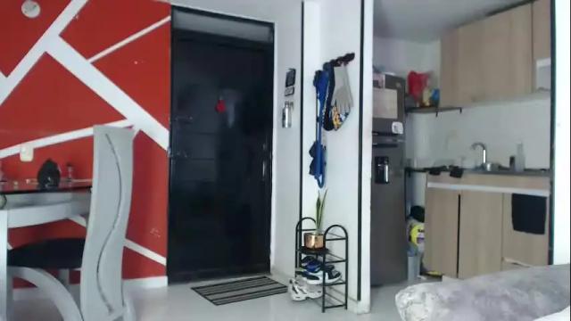 Image 2 of ximenaa_suarez Stream on Chaturbate on 2 months ago