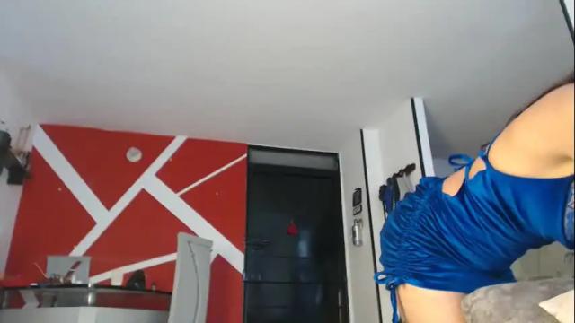 Image 4 of ximenaa_suarez Stream on Chaturbate on 2 months ago