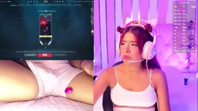 Image 12 of ximenareid Stream on Chaturbate on 5 days ago