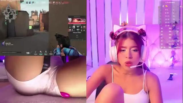 Image 2 of ximenareid Stream on Chaturbate on 5 days ago