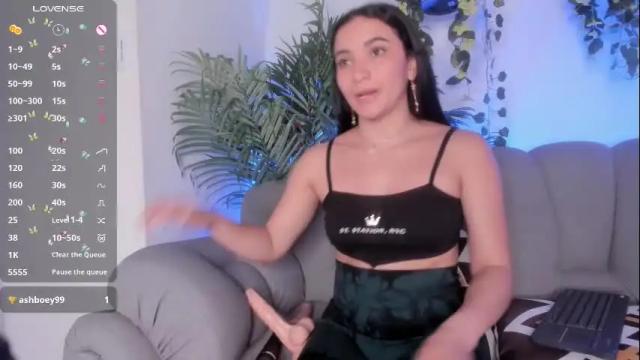 Image 10 of ximenasalazar Stream on Chaturbate on 15 days ago