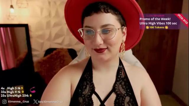 Image 2 of ximenna_cruz_ Stream on Chaturbate on 3 months ago