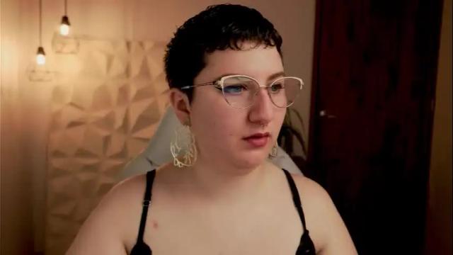 Thumbnail 1, ximenna_cruz_'s Stream at Chaturbate, 3 months ago