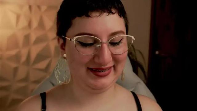 Image 3 of ximenna_cruz_ Stream on Chaturbate on 3 months ago