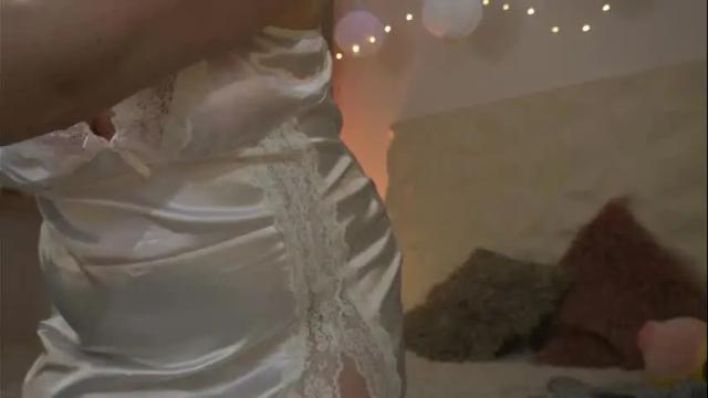 Image 3 of ximenna_cruz_ Stream on Chaturbate on 2 months ago