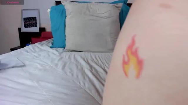 Image 8 of ximtia_xs Stream on Chaturbate on 7 months ago