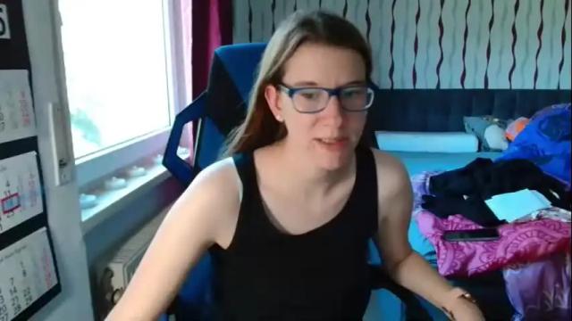 Image 7 of xinnocence94x Stream on Chaturbate on 9 days ago