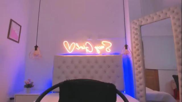 Image 10 of xiomara_cortes Stream on Chaturbate on 6 days ago