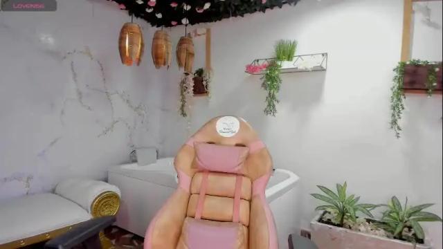 Image 11 of xiomara_cutte Stream on Chaturbate on 2 months ago
