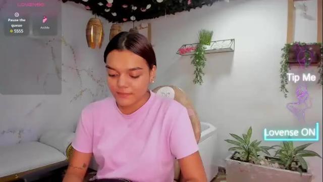 Image 3 of xiomara_cutte Stream on Chaturbate on 2 months ago