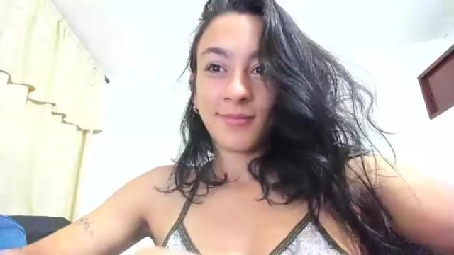 Image 8 of xisalondx Stream on Chaturbate on 15 months ago