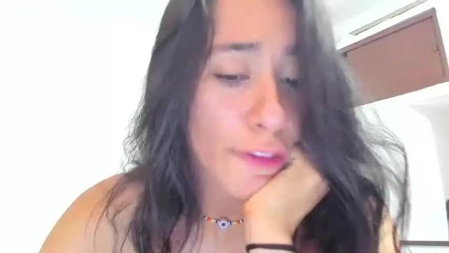 Image 11 of xisalondx Stream on Chaturbate on 14 months ago
