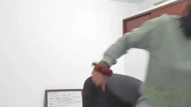Image 3 of xisalondx Stream on Chaturbate on 14 months ago