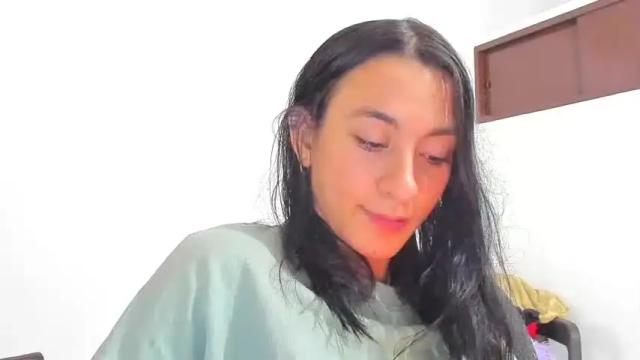 Image 6 of xisalondx Stream on Chaturbate on 14 months ago