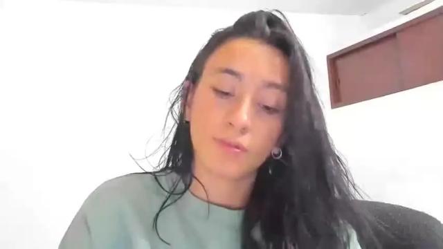 Image 8 of xisalondx Stream on Chaturbate on 14 months ago