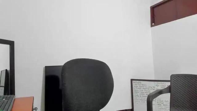 Image 3 of xisalondx Stream on Chaturbate on 14 months ago