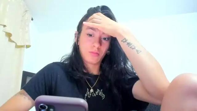Image 8 of xisalondx Stream on Chaturbate on 13 months ago