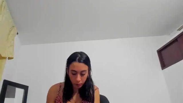 Image 6 of xisalondx Stream on Chaturbate on 13 months ago