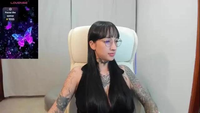Image 10 of xisisxx Stream on Chaturbate on 1 month ago