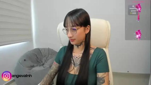 Image 2 of xisisxx Stream on Chaturbate on 11 days ago