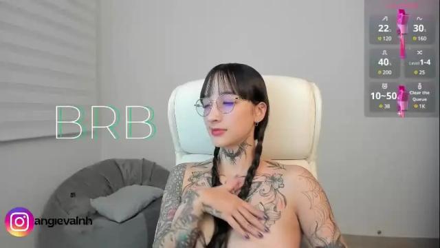 Image 11 of xisisxx Stream on Chaturbate on 1 month ago