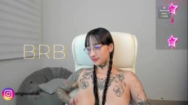Image 3 of xisisxx Stream on Chaturbate on 20 days ago